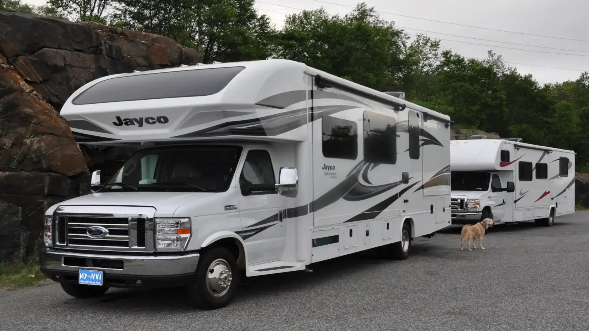Jayco Class C RV motorhomes on Canadian road – MY-IVVI eParts & Gear